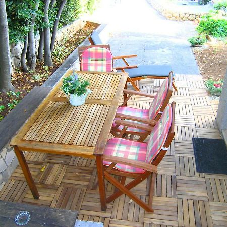 Studio Apartment Tamara Krk Town Exterior foto